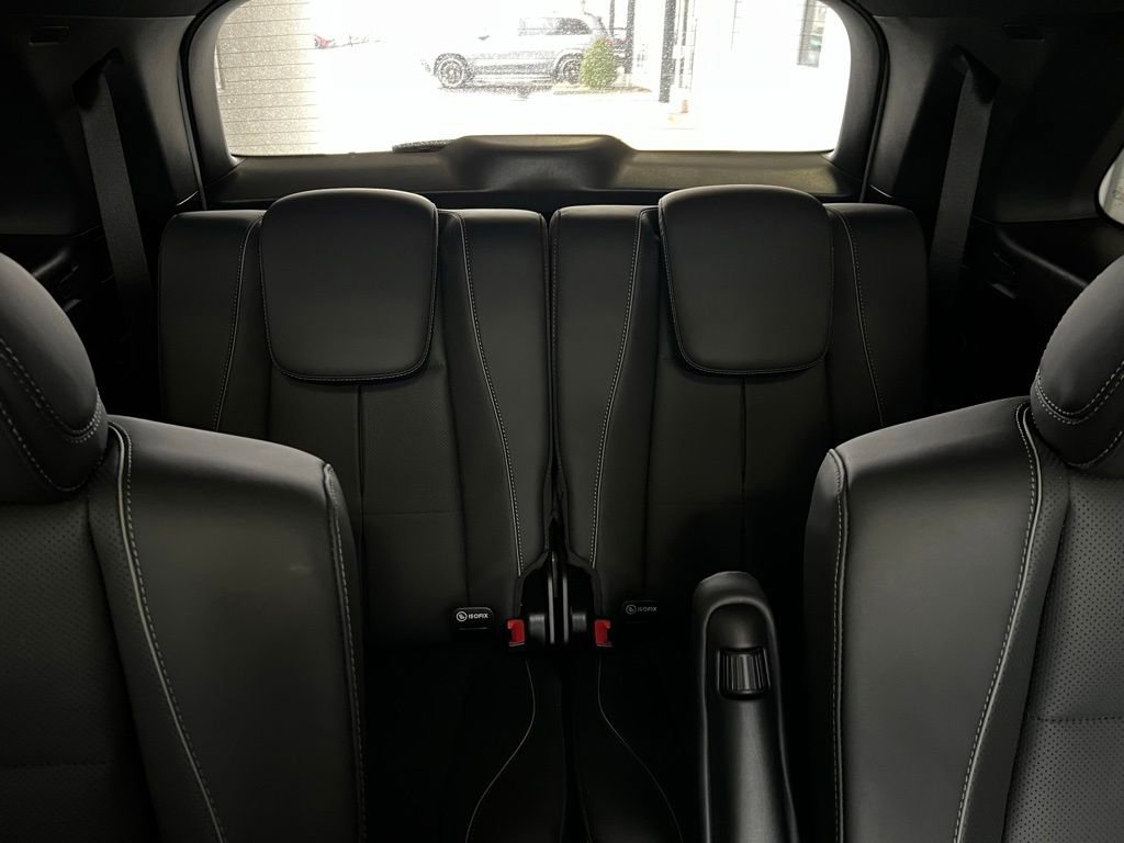 Certified 2025 Mercedes-Benz GLS 580 4MATIC image 35
