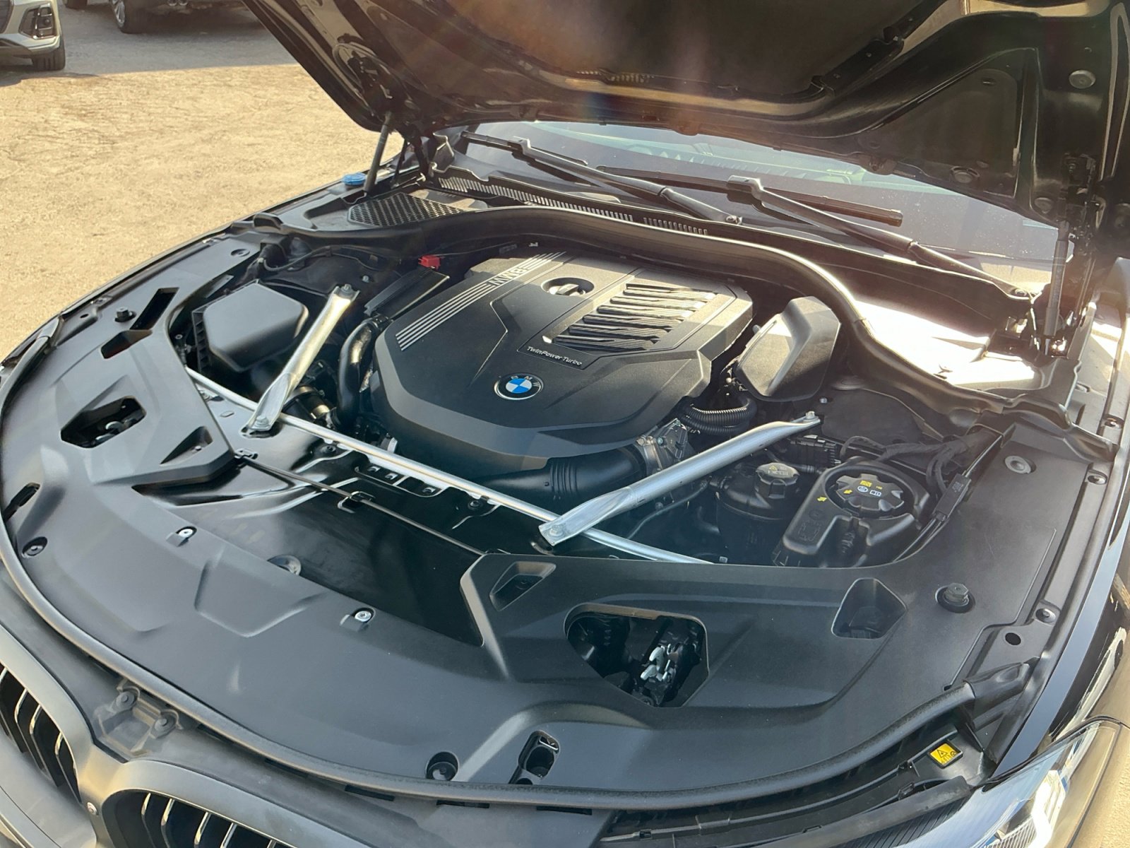 Used 2025 BMW 840i w/ M Sport Professional Package image 23