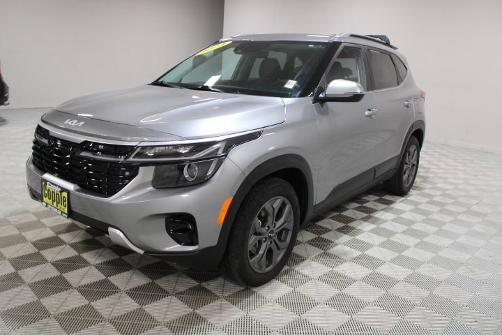 Used 2024 Kia Seltos S image 7