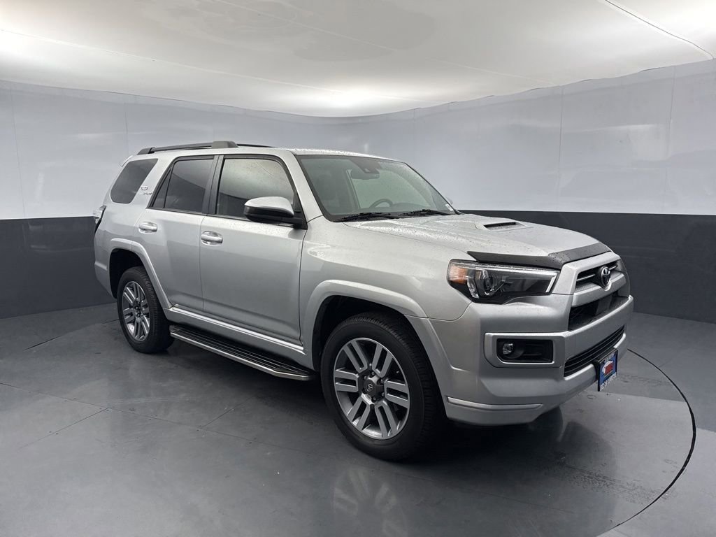 Used 2022 Toyota 4Runner TRD Sport AWD/4WD image 7