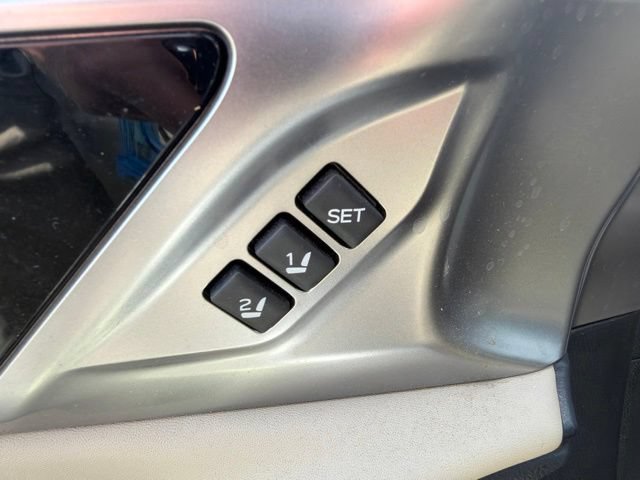 Used 2023 Subaru Legacy Limited AWD/4WD image 21