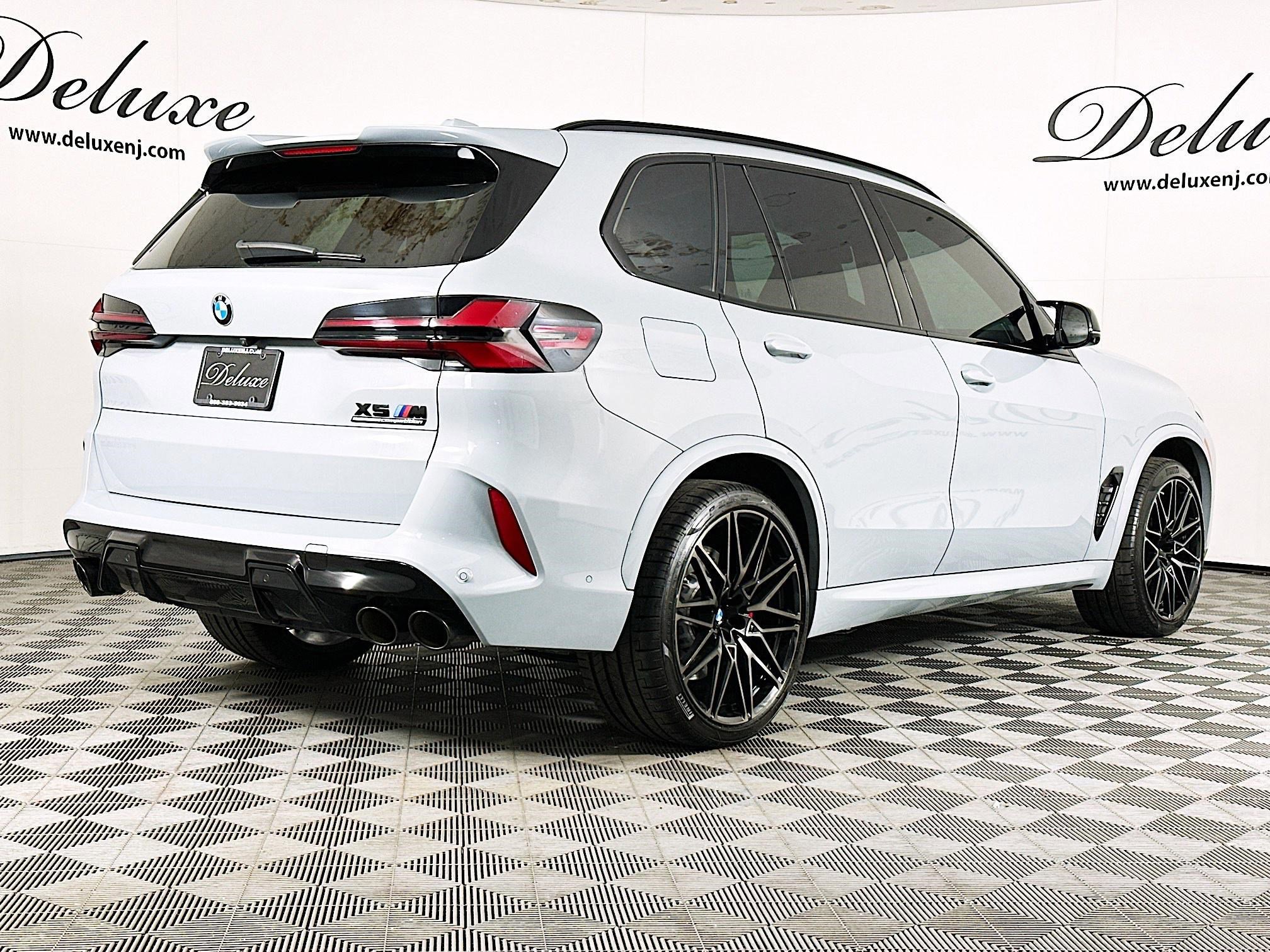 Used 2024 BMW X5 M Competition w/ Executive Package image 6