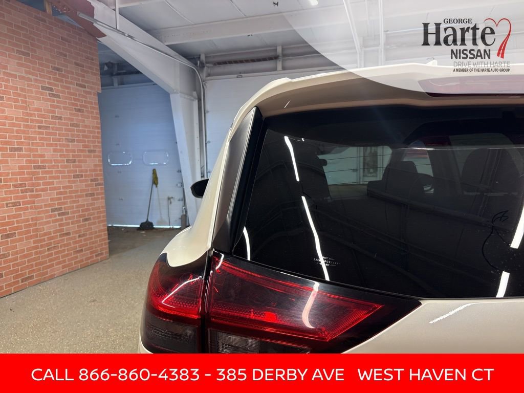 Certified 2023 Nissan Rogue SV image 45