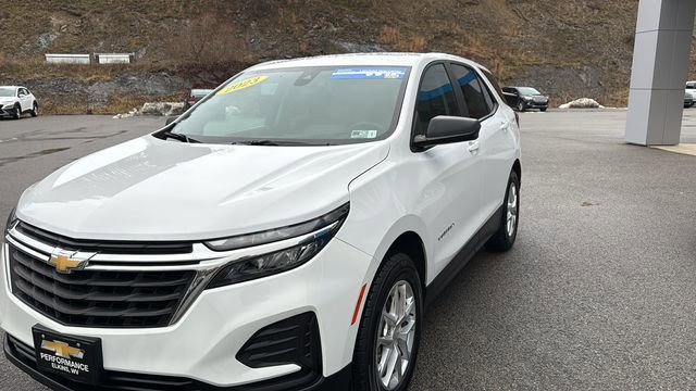 Used 2023 Chevrolet Equinox LS image 13