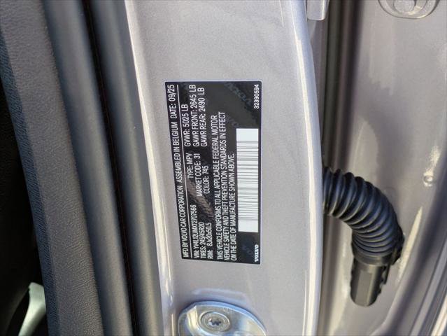 New 2026 Volvo XC40 B5 Ultra w/ Climate Package image 15