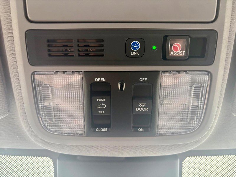 Used 2023 Honda Odyssey Elite image 37