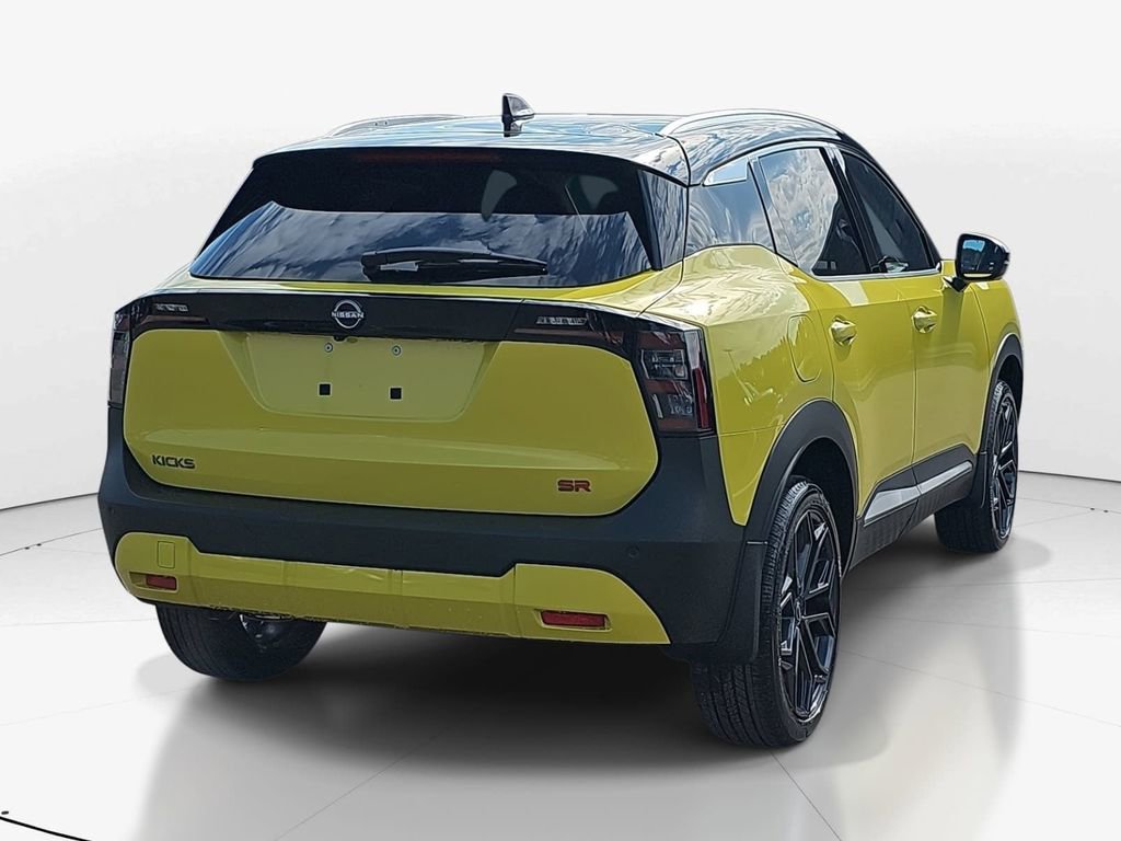 New 2026 Nissan Kicks SR w/ SR Premium Package FWD image 6