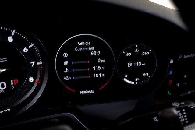 Used 2023 Porsche 911 Carrera GTS w/ Premium Package image 34