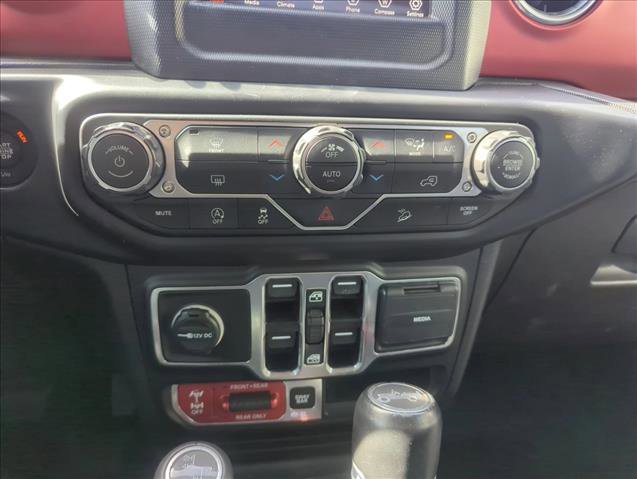 Used 2019 Jeep Wrangler Unlimited Rubicon w/ LED Lighting Group image 12