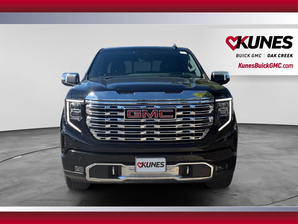Used 2024 GMC Sierra 1500 Denali w/ Technology Package AWD/4WD image 2