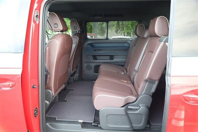 New 2025 Volkswagen ID. Buzz Pro S image 21