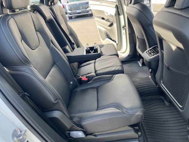 New 2026 Volvo XC90 B6 Ultra w/ Protection Package AWD/4WD image 19