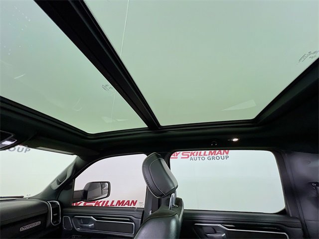 Used 2020 RAM 1500 Laramie image 26