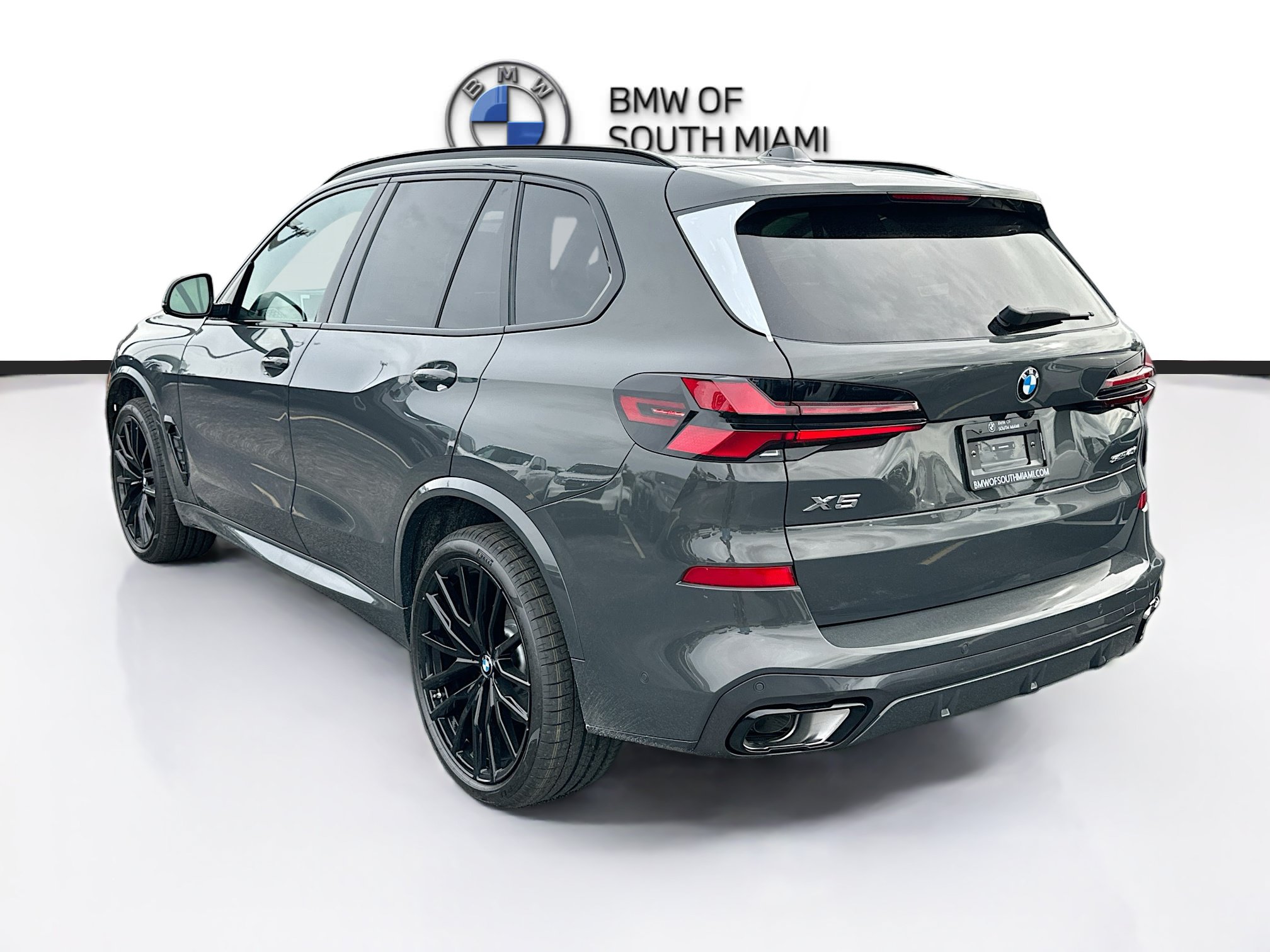 New 2026 BMW X5 sDrive40i w/ M Sport Package RWD image 4