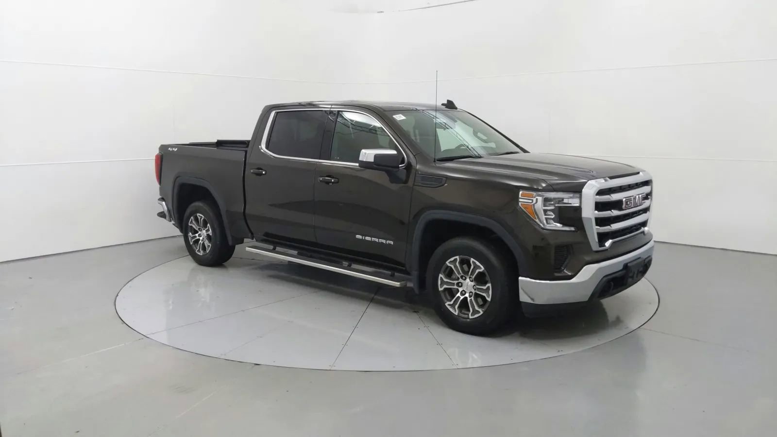 Used 2020 GMC Sierra 1500 SLE w/ SLE Convenience Package