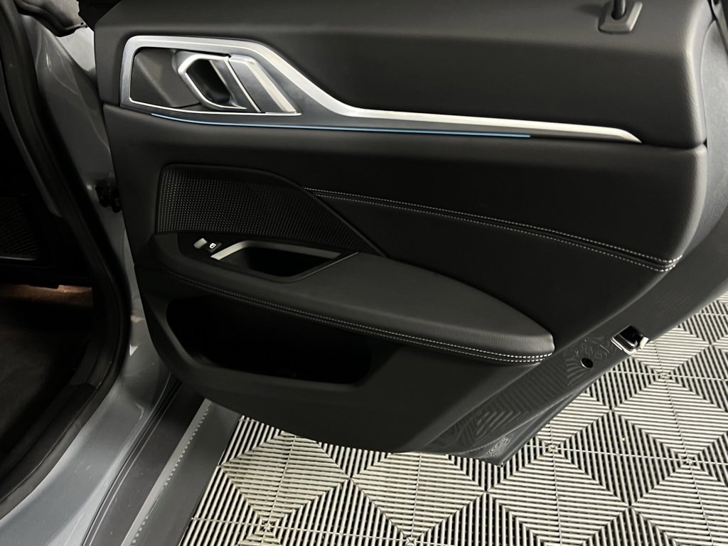 Used 2023 BMW i4 eDrive35 image 31