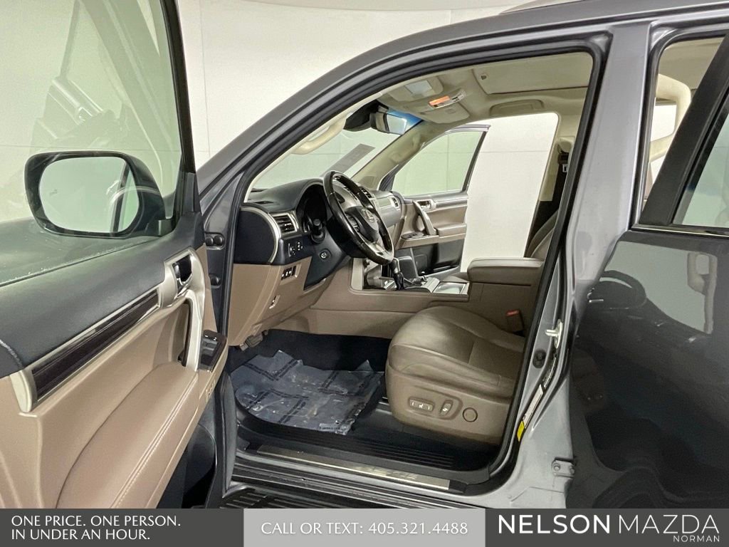 Used 2020 Lexus GX 460 Premium image 11