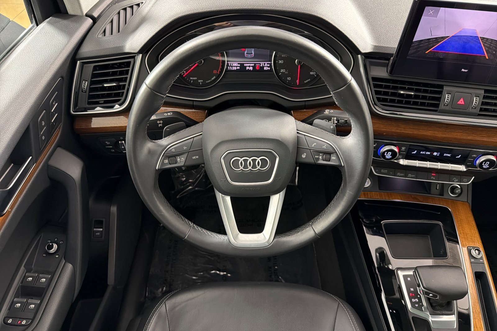 Used 2023 Audi Q5 2.0T Premium w/ Convenience Package AWD/4WD image 13