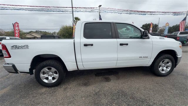 Used 2023 RAM 1500 Big Horn AWD/4WD image 9