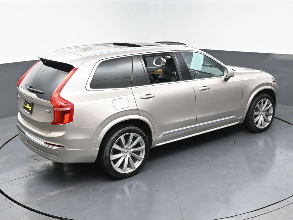 Used 2023 Volvo XC90 B6 Plus AWD/4WD image 47