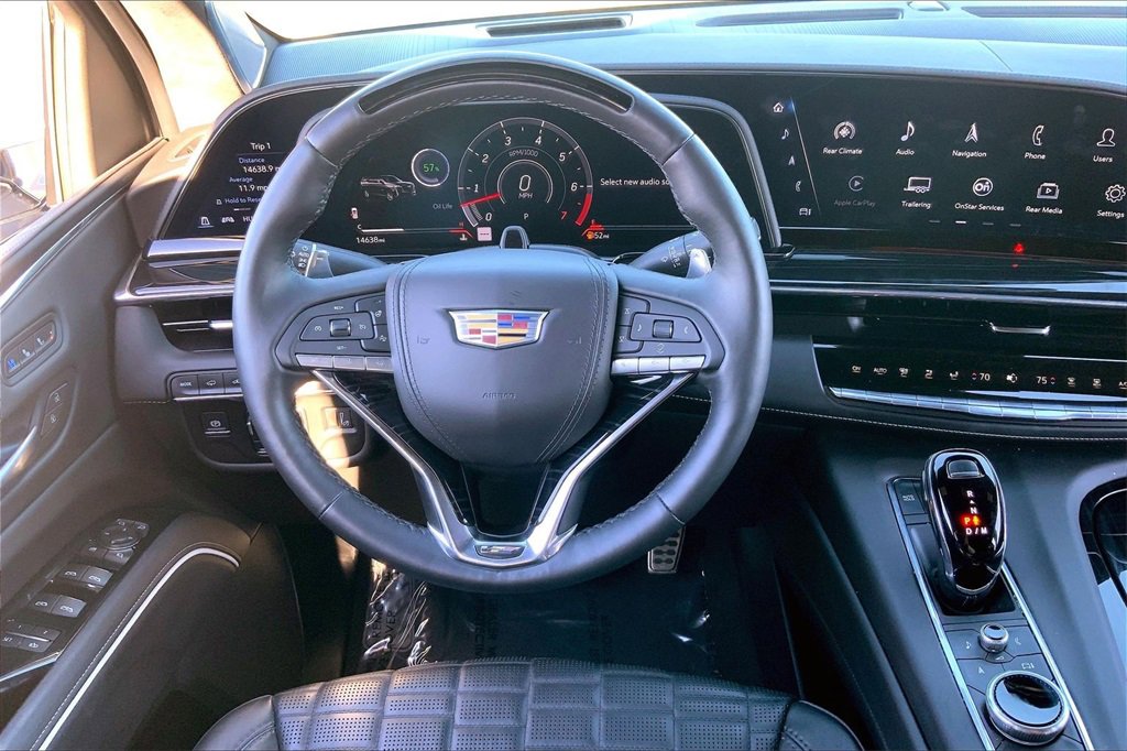 Certified 2024 Cadillac Escalade ESV V w/ LPO, ONYX Package image 7