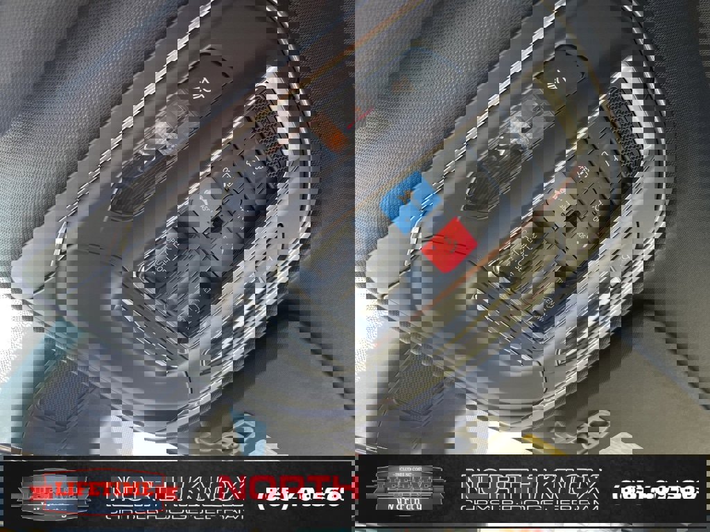 New 2025 Jeep Grand Cherokee Altitude image 12