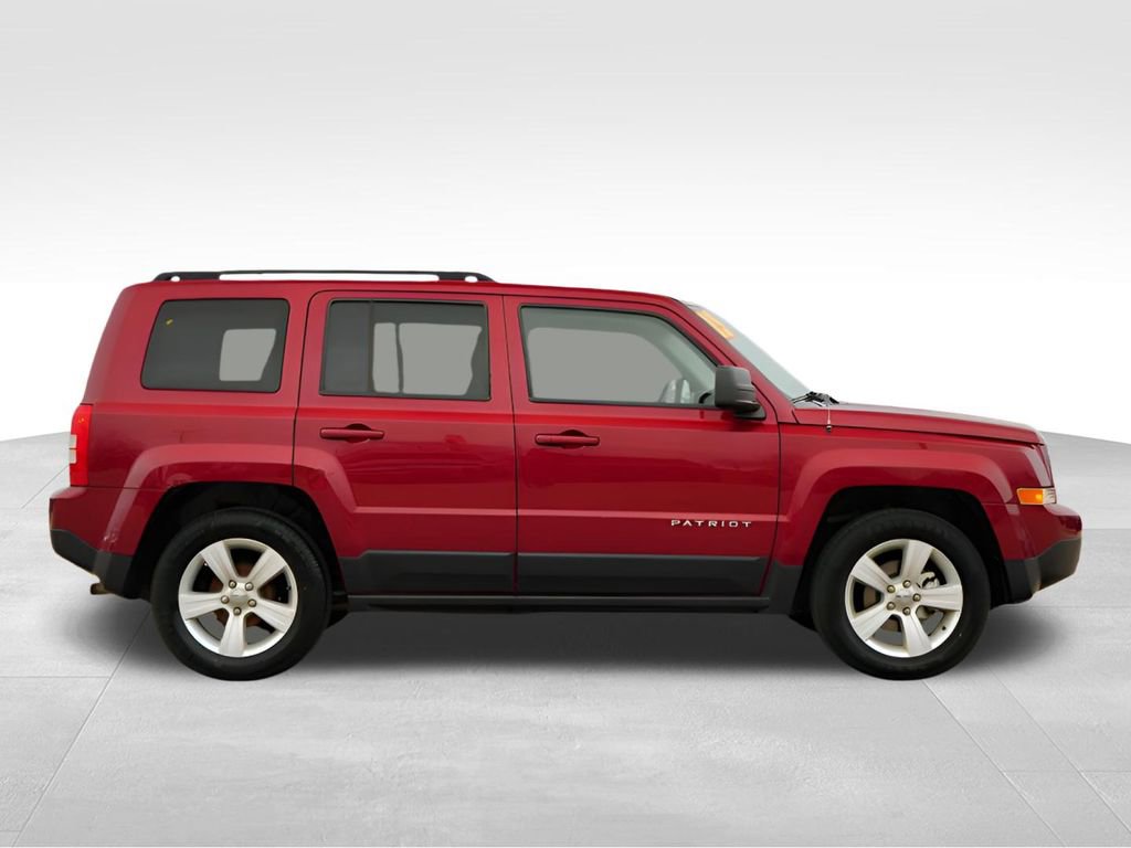 Used 2015 Jeep Patriot Sport w/ Power Value Group image 10