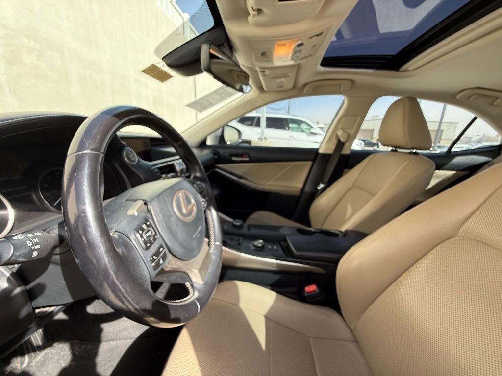 Used 2020 Lexus IS 300 w/ Accessory Package 2 image 5
