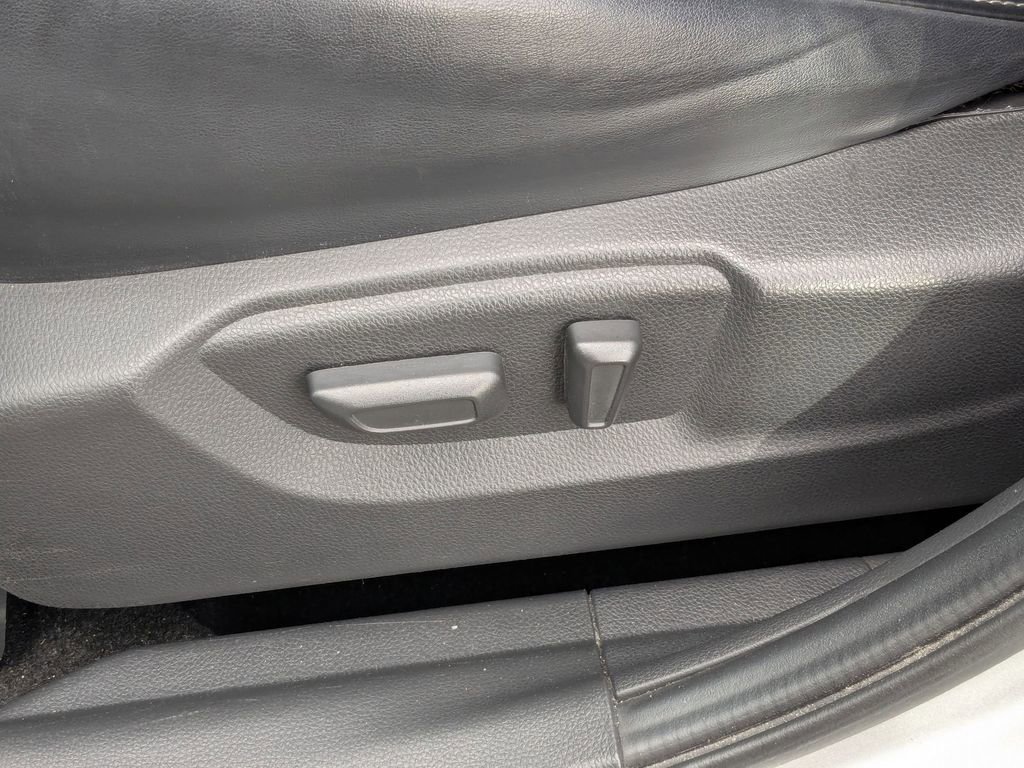 Used 2025 Mitsubishi Eclipse Cross SE image 14