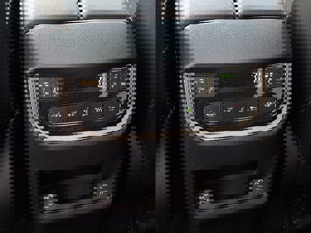 Used 2024 Lexus TX 350 AWD w/ Captains Chair Package image 12