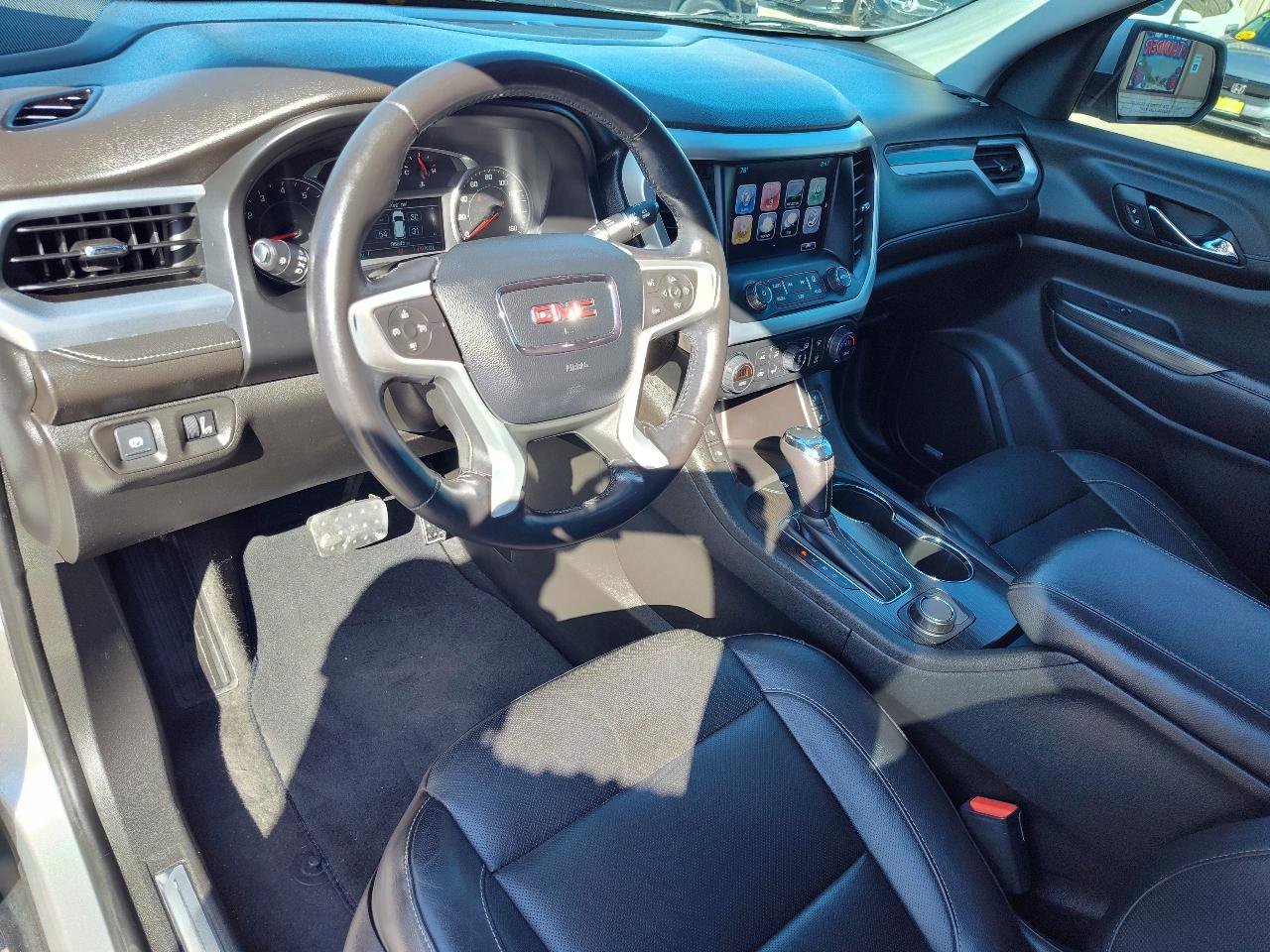 Used 2019 GMC Acadia SLT FWD image 14