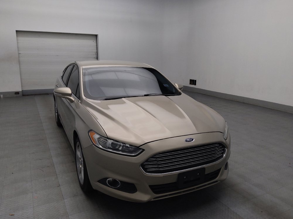 Used 2015 Ford Fusion SE w/ Equipment Group 201A image 13