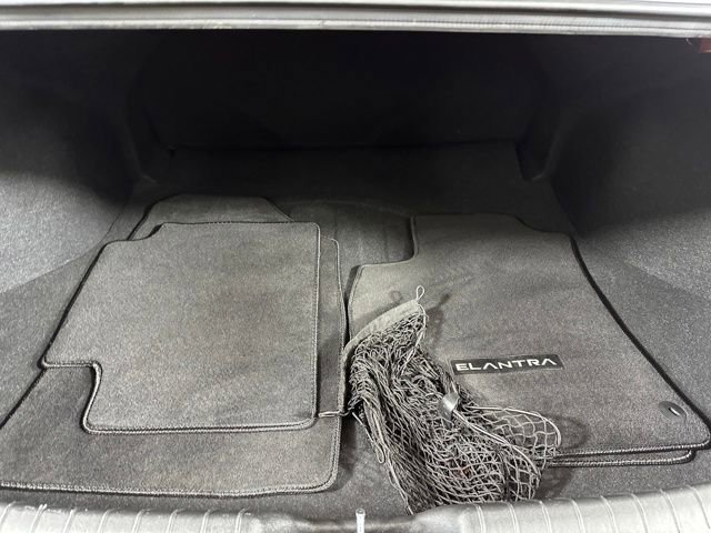Certified 2023 Hyundai Elantra SEL w/ Convenience Package image 27
