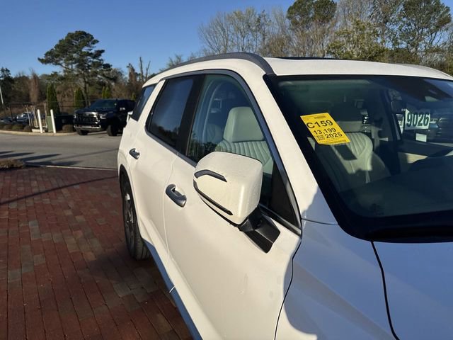 Used 2025 Hyundai Palisade Limited image 18