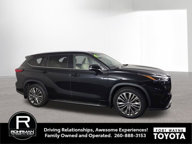 Used 2022 Toyota Highlander Platinum AWD/4WD image 5
