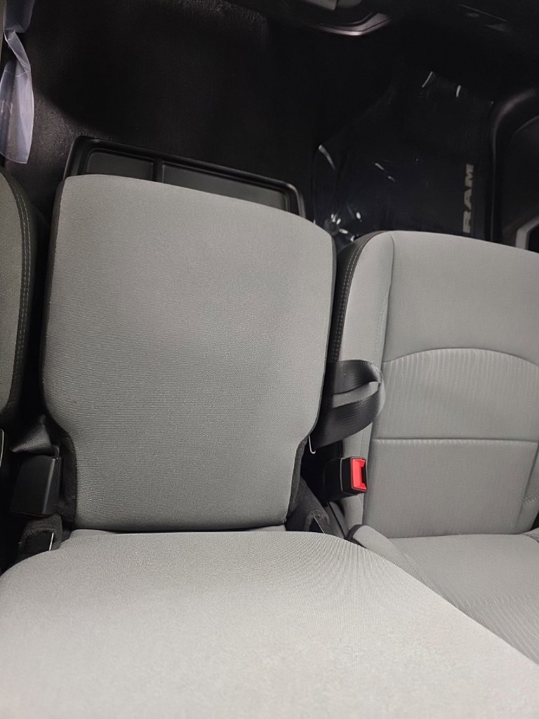 Used 2024 RAM 3500 Big Horn image 29