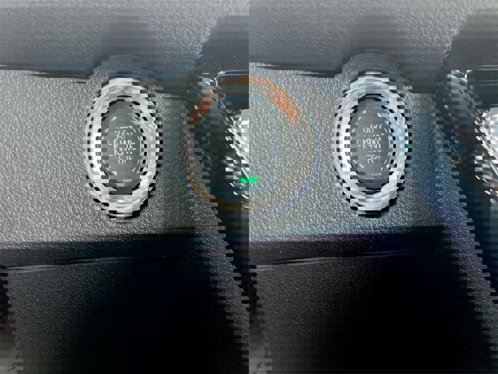 New 2025 Chevrolet Traverse LT w/ Driver Confidence Package image 15