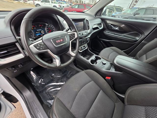 Used 2024 GMC Terrain SLE w/ LPO, Floor Liner Package image 17