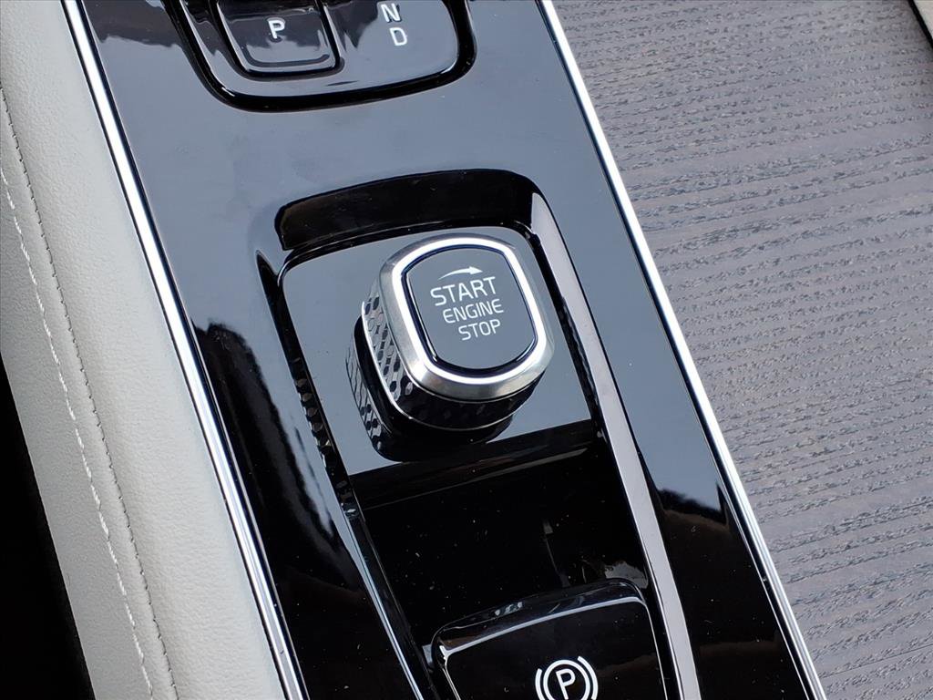 New 2026 Volvo XC90 B6 Ultra w/ Protection Package Premier image 20