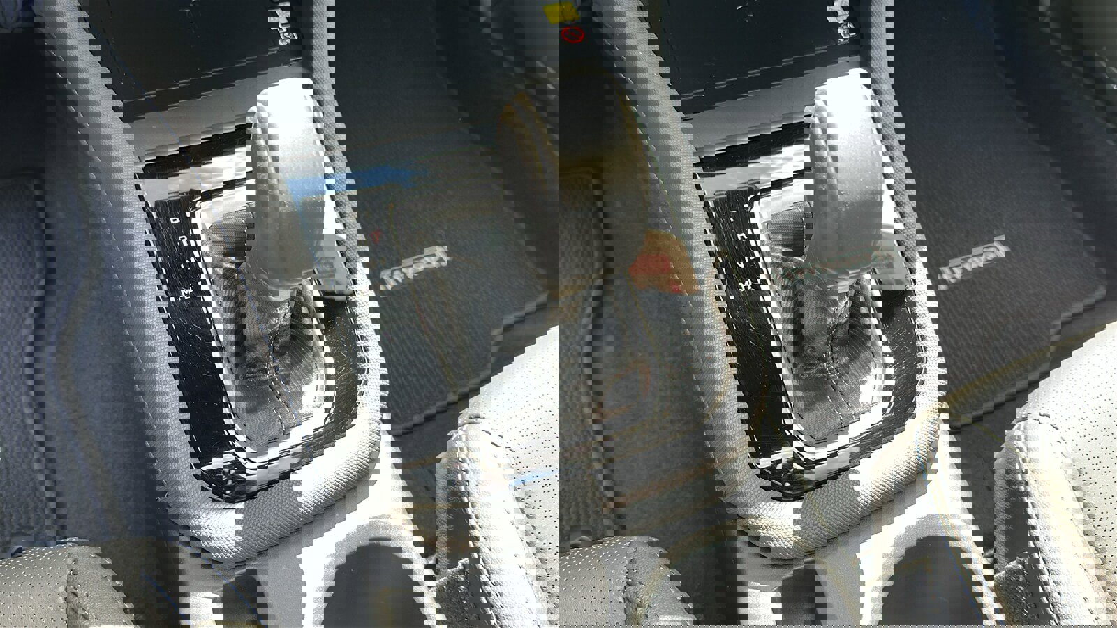 Certified 2025 Subaru Forester Limited image 19