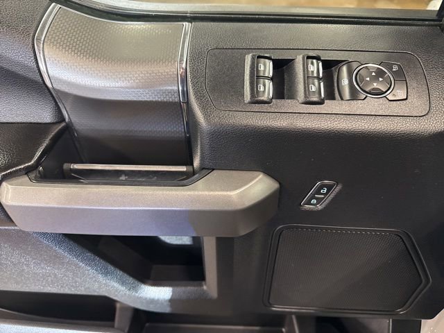 Used 2016 Ford F150 XLT w/ Equipment Group 302A Luxury image 11