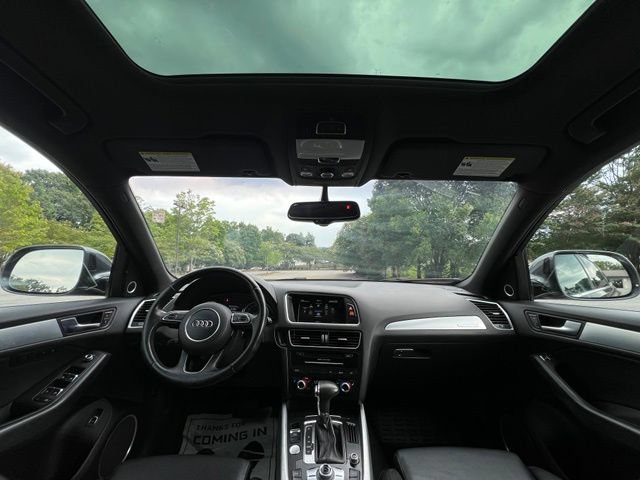 Used 2017 Audi Q5 2.0T Premium Plus w/ Technology Package AWD/4WD image 23