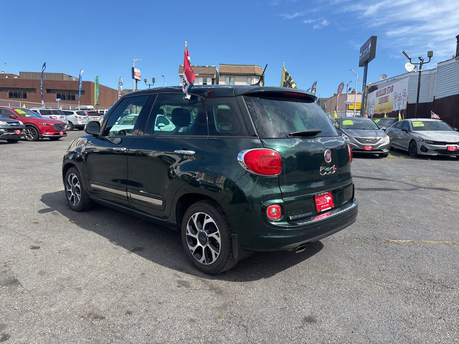 Used 2014 FIAT 500L Lounge FWD image 4