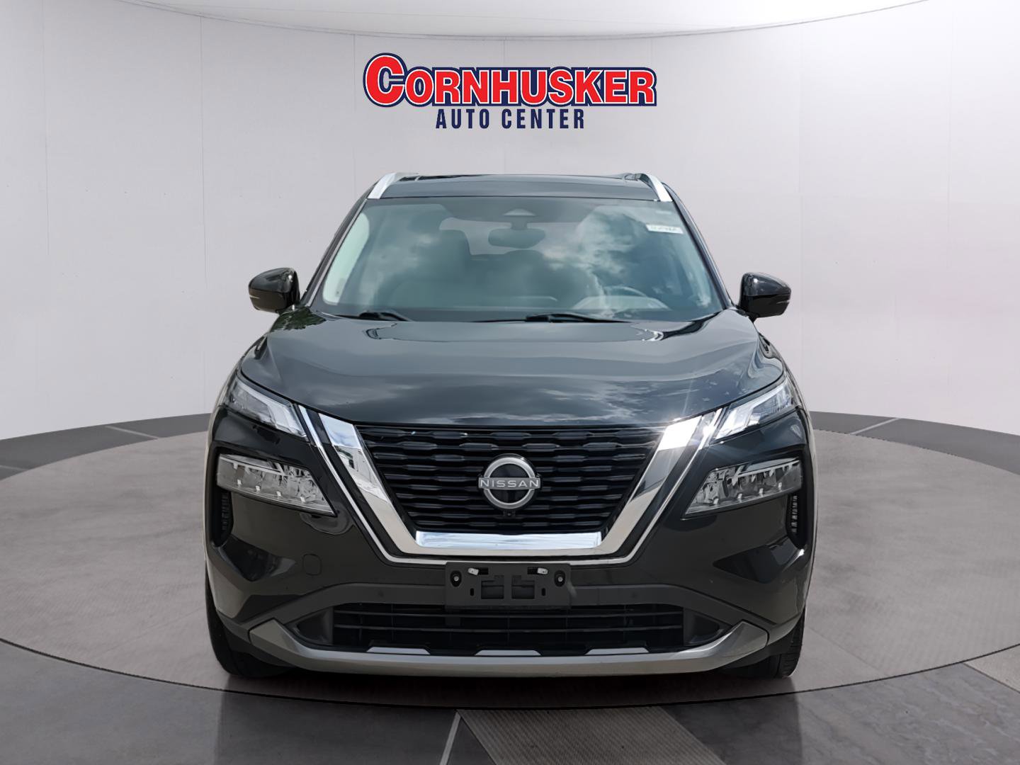 Used 2023 Nissan Rogue SL w/ SL Premium Package AWD/4WD image 2