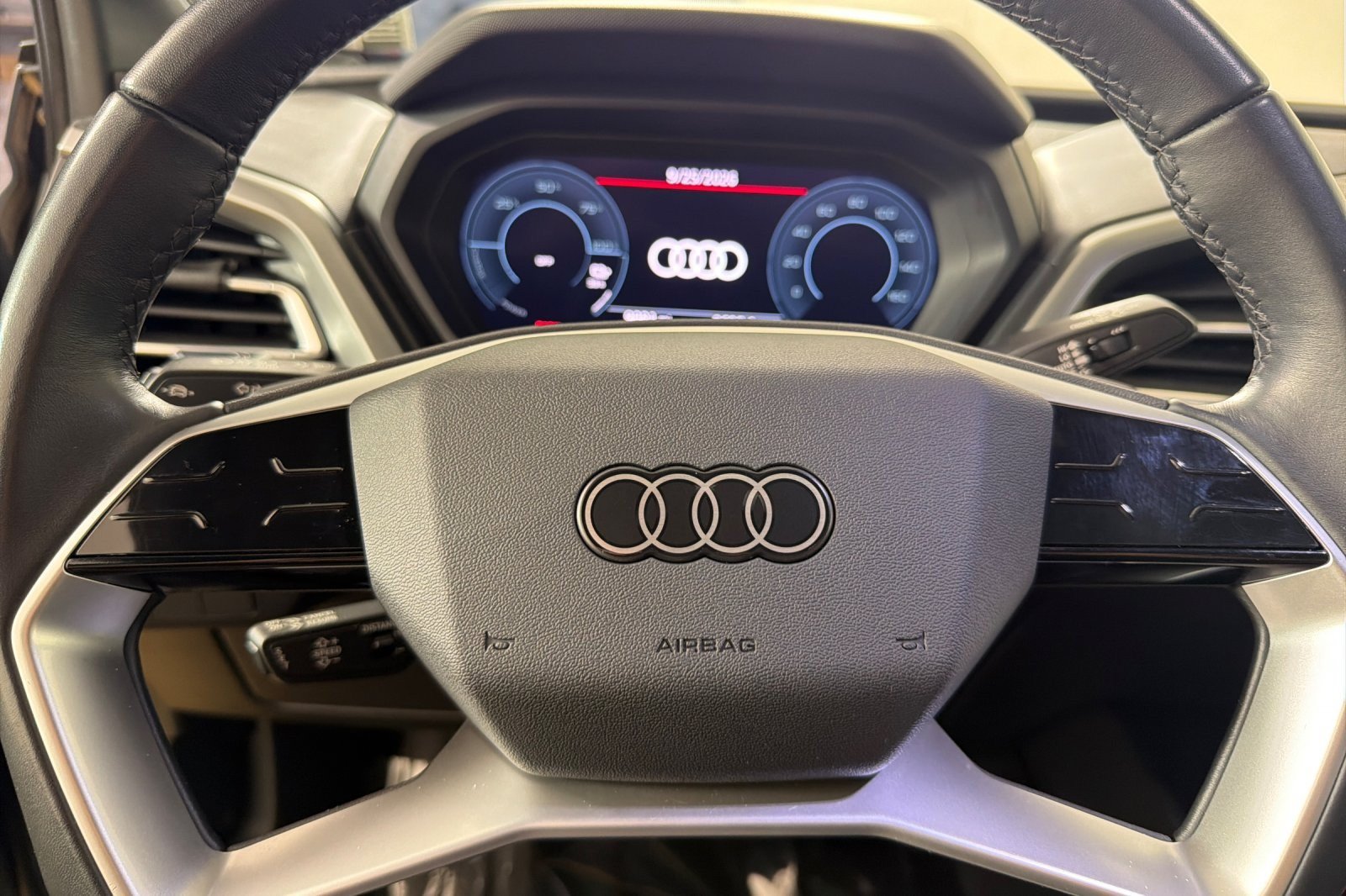 Certified 2024 Audi Q4 e-tron Premium w/ Convenience Package AWD/4WD image 21