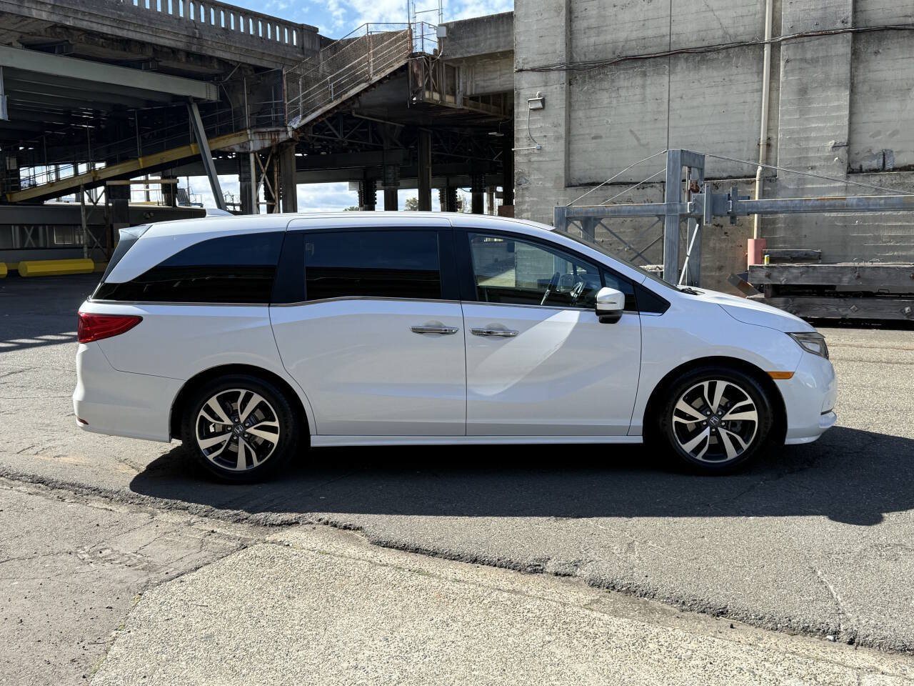 Used 2023 Honda Odyssey Touring image 69