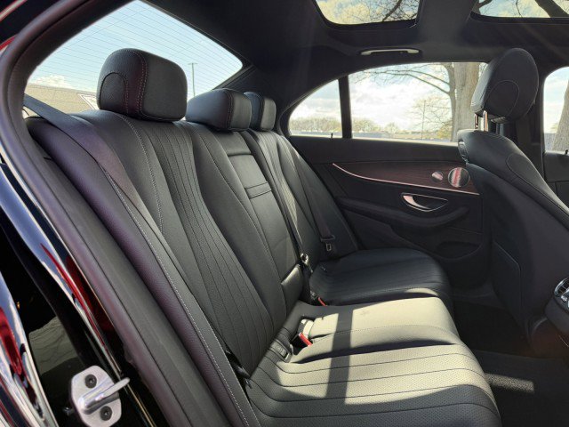 Certified 2019 Mercedes-Benz E 300 4MATIC image 25