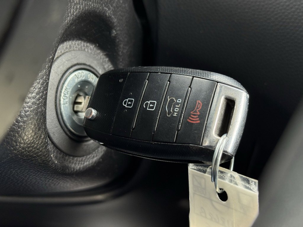 Used 2015 Kia Soul image 32