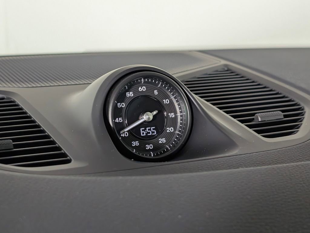 New 2026 Porsche Cayenne Coupe image 29