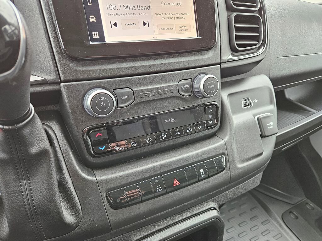 Used 2025 RAM ProMaster 2500 FWD image 22